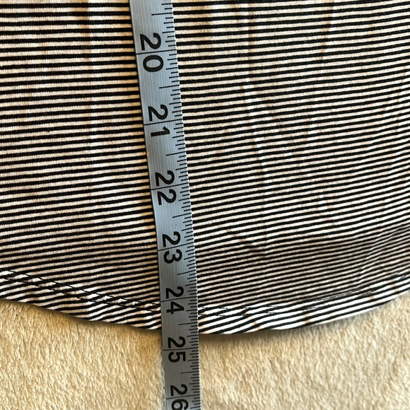 Lululemon Black and white stripes tank - Picture 3 of 6